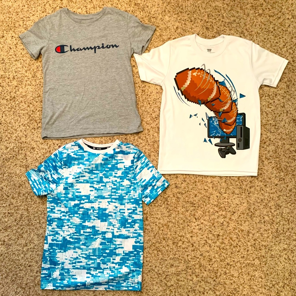 Lot of three boys athletic T-shirts, size YS